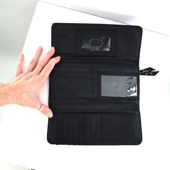 Vera Bradley Quilted Trifold Wallet Womens O/S Black Functional Purse Travel - Picture 3 of 7